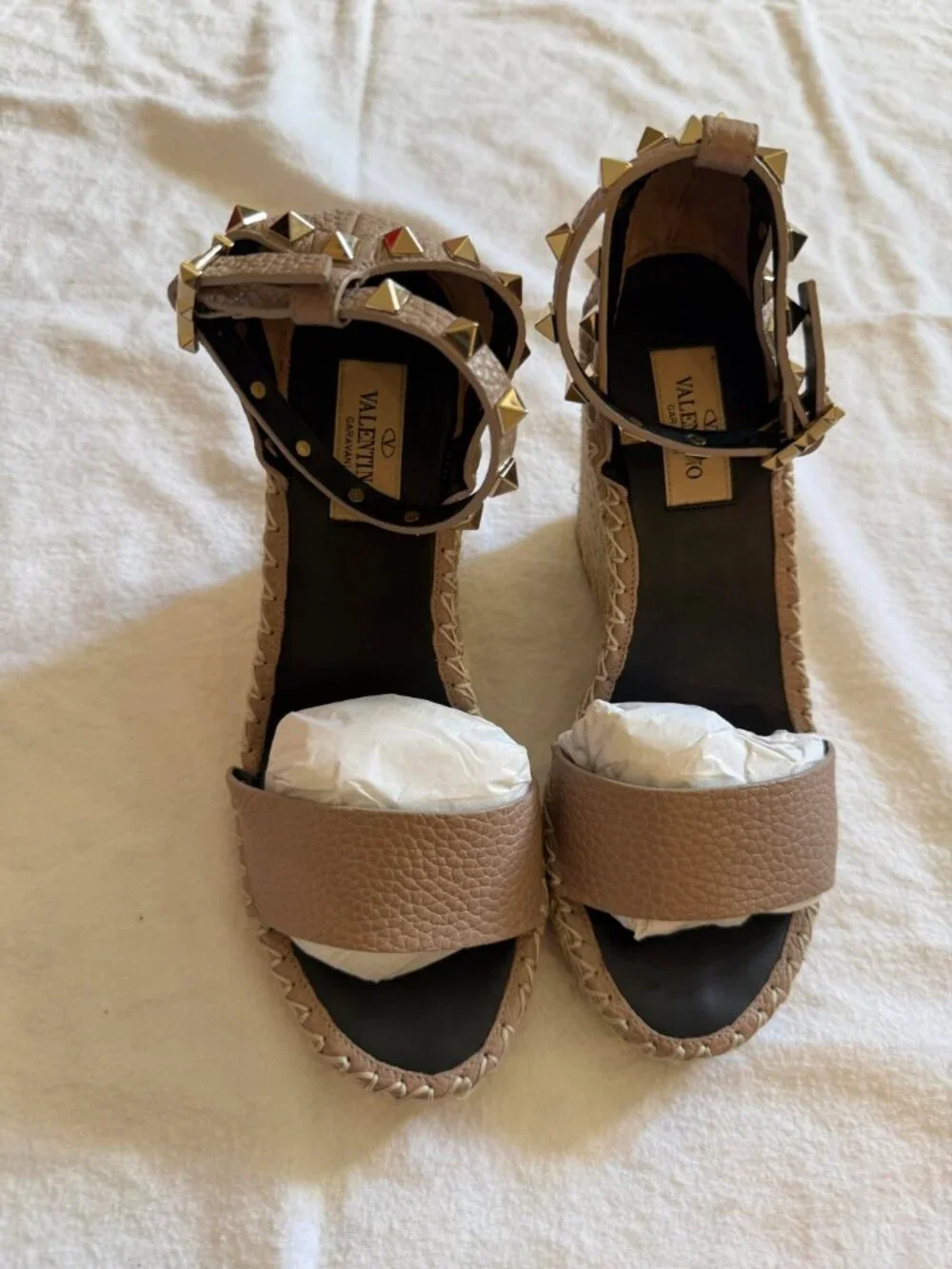 Valentino Garavani 105mm Rockstud Leather Wedge Espadrille Sandals 36